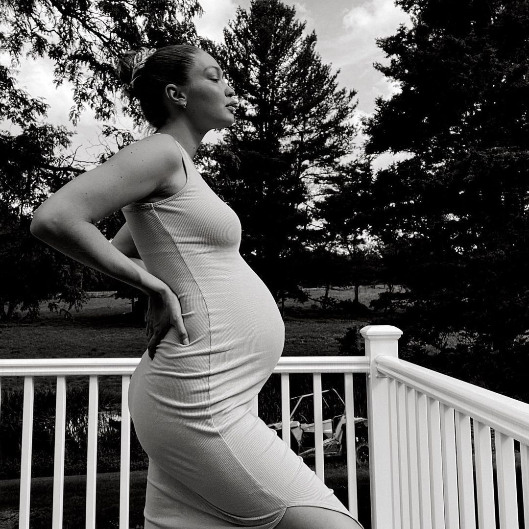 Gigi Hadid pokazała niepublikowane wcześniej zdjęcia z okresu ciąży