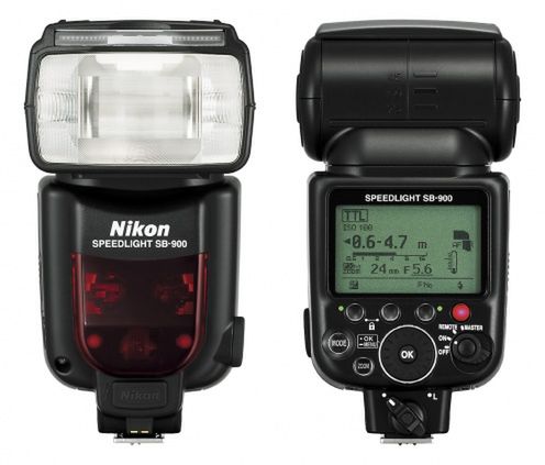 Lampa błyskowa może stanowić świetne uzupełnienie Twojej sesji. Na zdjęciu Nikon SB-900