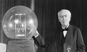 Wykorzystał wskazówkę Edisona. Wystarczyło 20 sekund