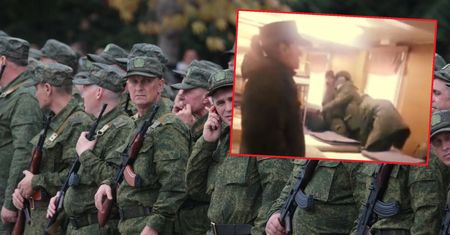 Rosyjska "musztra" przed uderzeniem na front. "Poproście żony o tampony"