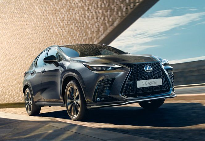 Lexus UX, NX i RX. Czym różnią się trzy topowe, japońskie SUV-y?