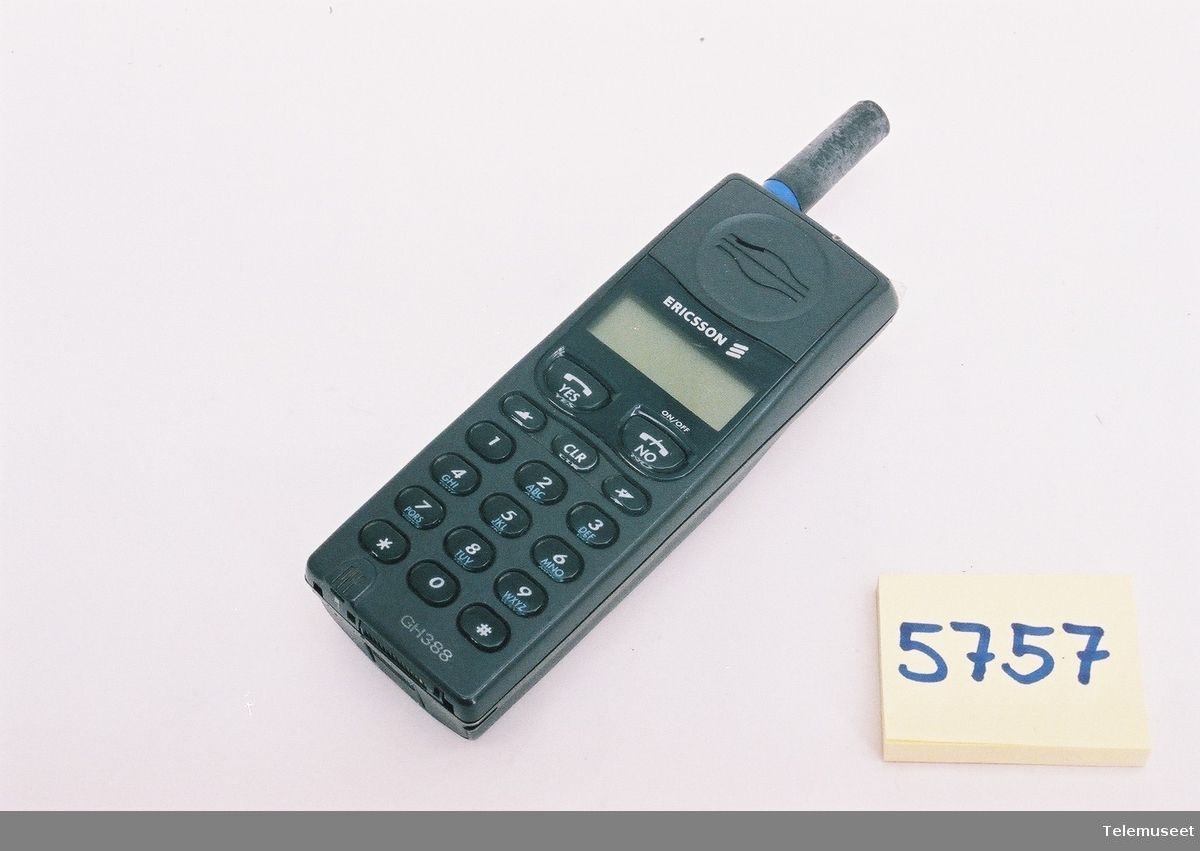 25 lat sieci GSM w Polsce. Darmowy internet w T-Mobile z okazji urodzin 2