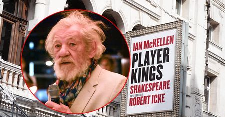 Ian McKellen runął ze sceny podczas spektaklu. W jakim jest stanie?
