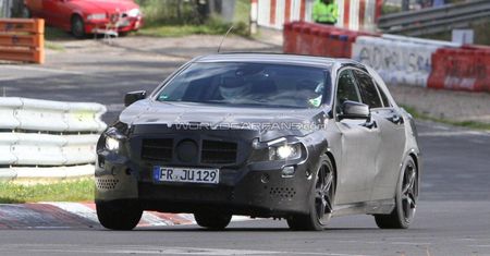 Mercedes-Benz A25 AMG, czyli maluch na sterydach
