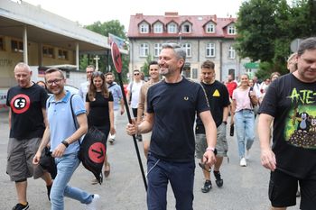Uliczna podróż śladami Kalibra 44 i Paktofoniki z Gutkiem. Tak rodził się prawdziwy hip-hop. Wszystko zaczęło się w katowickich Bogucicach