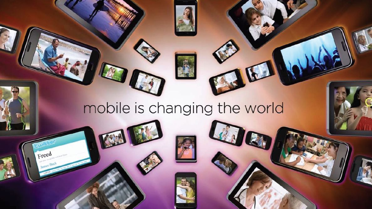 Polacy pokochają smartfony. Polska liderem w rozwoju sieci 3G 1