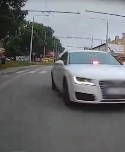 Udawał policyjny radiowóz. 20-latek złapany na nagraniu