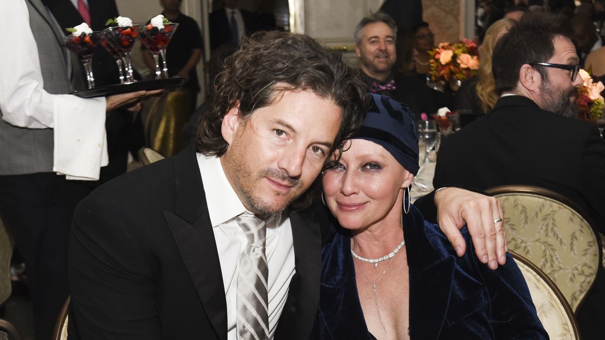 American Cancer Society's Giants of Science Los Angeles Gala
LOS ANGELES, CA - NOVEMBER 05:  (EXCLUSIVE COVERAGE) Kurt Iswarienko (L) and actress Shannen Doherty at American Cancer Society's Giants of Science Los Angeles Gala on November 5, 2016 in Los Angeles, California.  (Photo by Vivien Killilea/WireImage)
Vivien Killilea