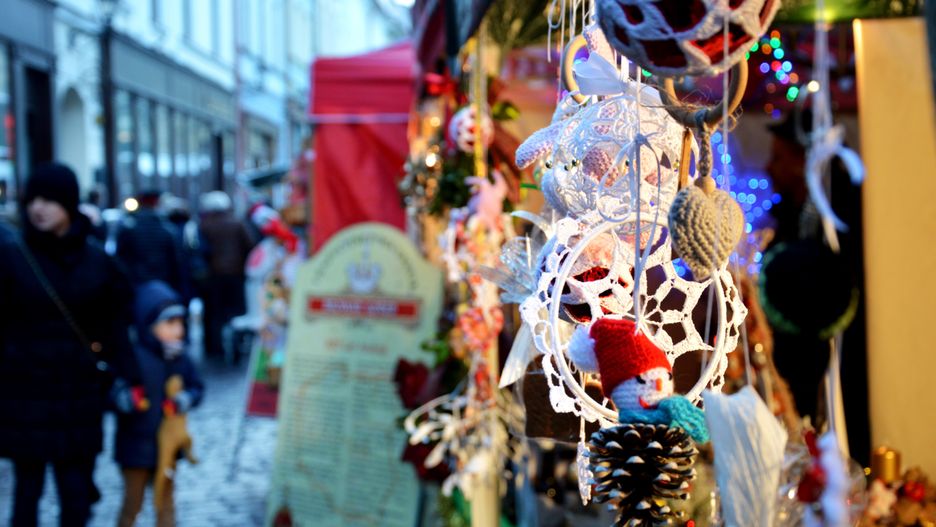 barwnie, rynek, chiny, barwa, dekoracja, abstact, podróż, indyk, bazar, boże narodzenie, ulica, jednostek, iskra, gród, tradycyjny, sztuka, bisnes, azja, jasny, jarmark, zima, choinka, ozdoby, prezenty, targ, targi, bezpiecznie, atmosfera, przyjemnie, zimno, stoisko, budy, zakupy