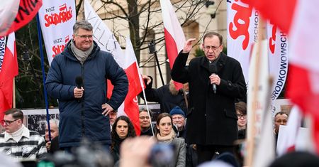 Kamiński i Wąsik do Brukseli? Jednoznaczna ocena Polaków