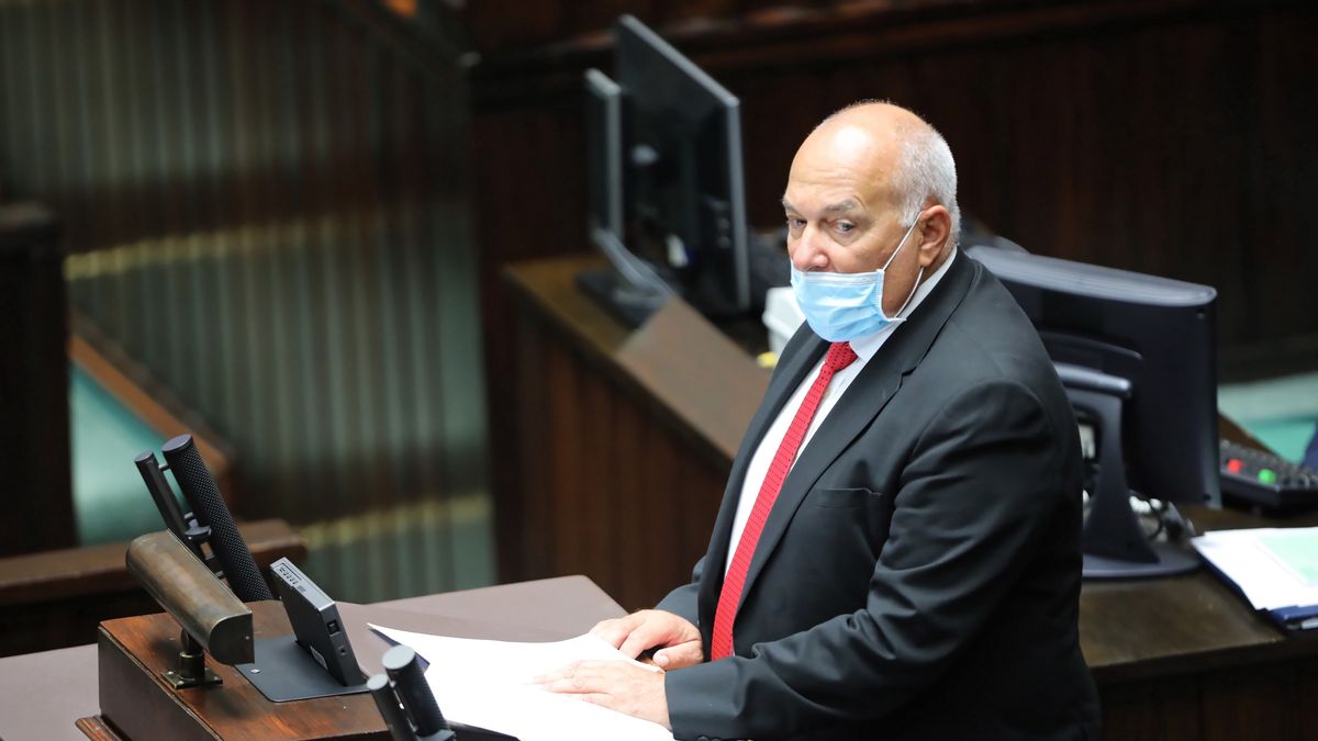 Budżet na rok 2020 z rekordową dziurą. Minister finansów, funduszy i polityki regionalnej Tadeusz Kościński.