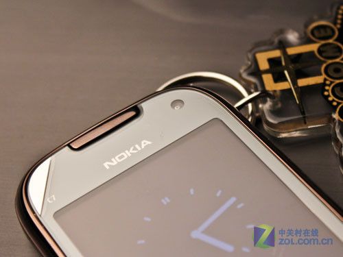 Nokia C7 na nowych, niecodziennych zdjęciach [galeria] 4