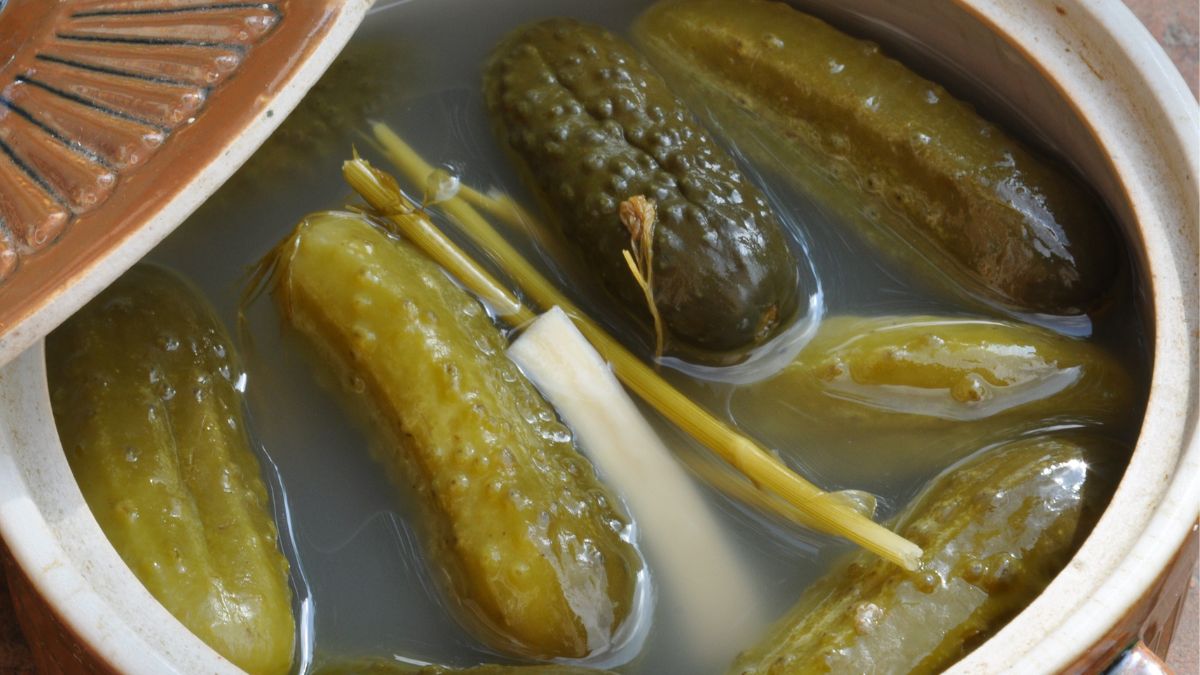 Tak zrobisz najlepsze ogórki kiszone