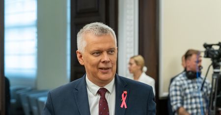 Siemoniak komentuje zatrzymanie Szopy. "Złodziejstwo w samym sercu rządu PiS"