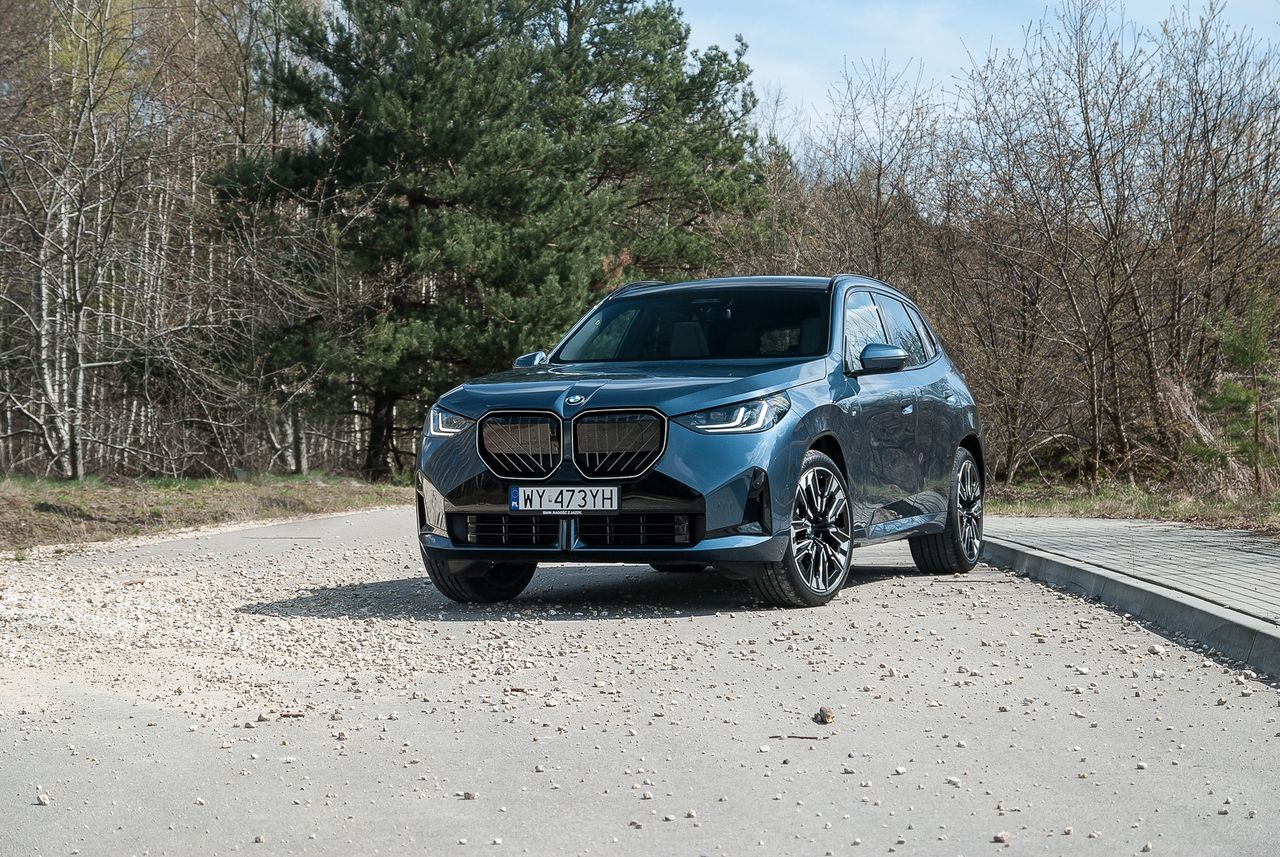 Test: BMW X3 - o jeden plastik za daleko