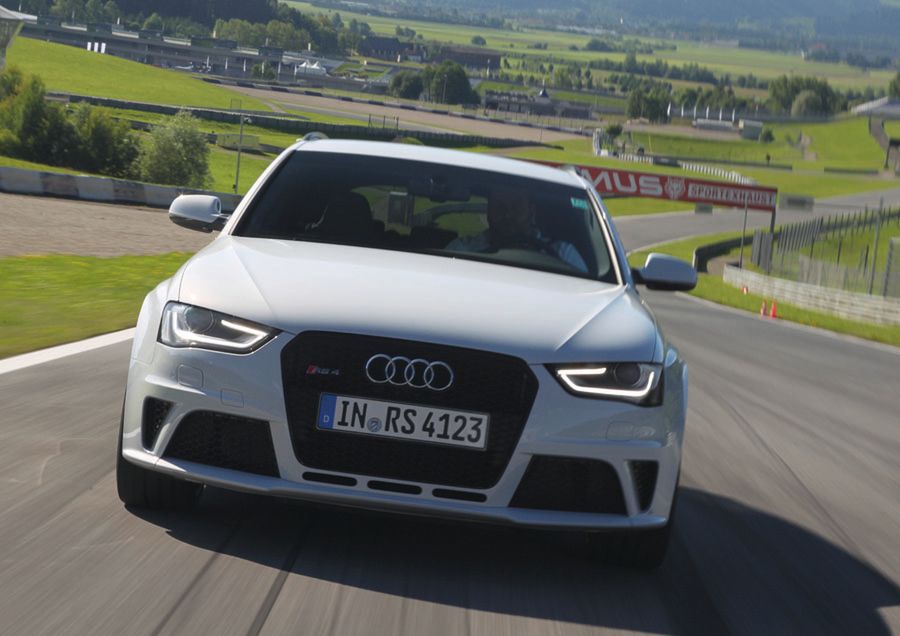 Audi RS 4 Avant