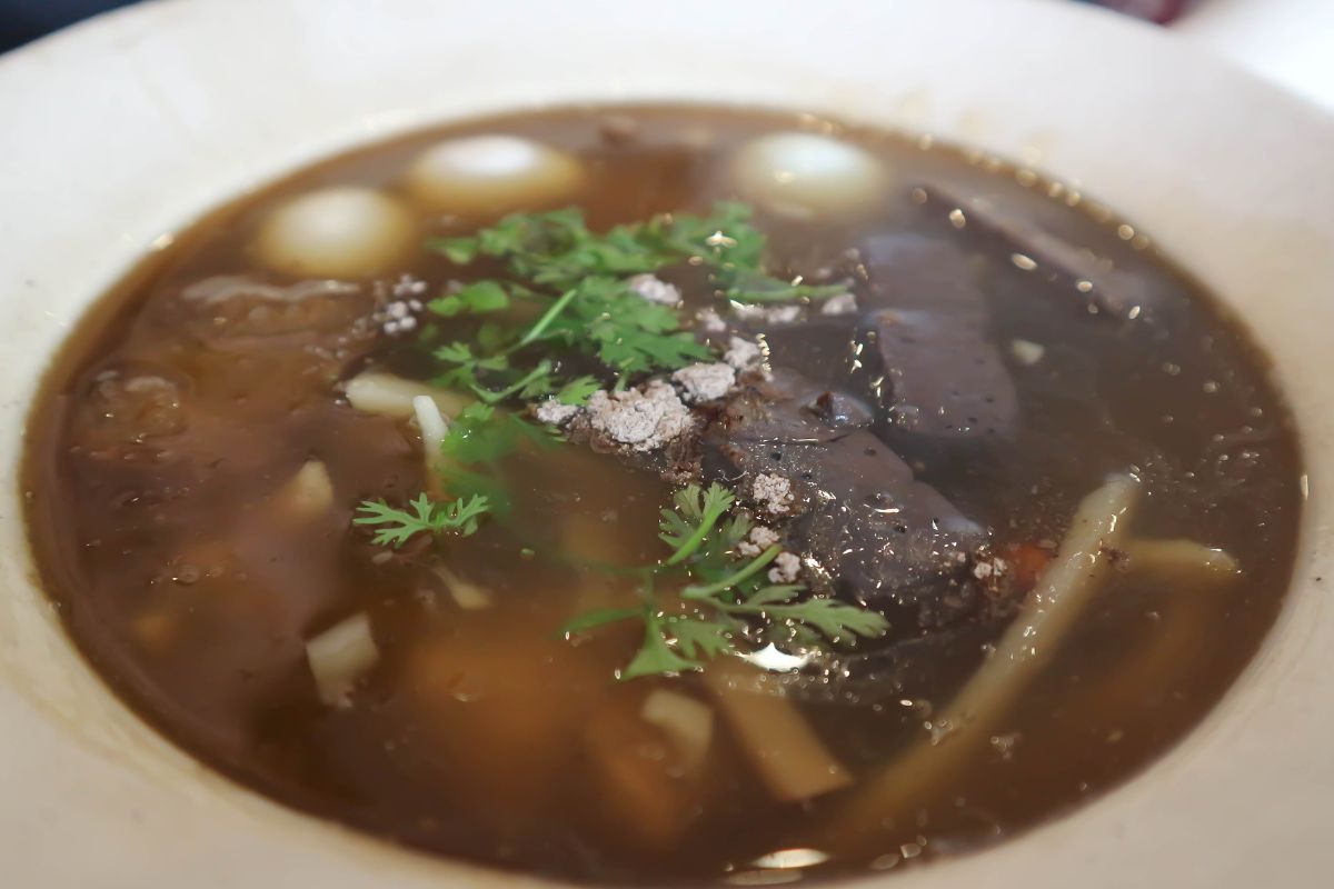 Fińska zupa z kluseczkami na bazie krwi