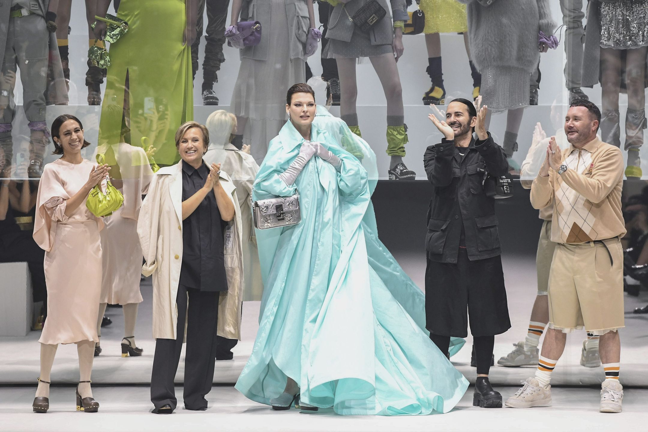 Linda Evangelista na pokazie Fendi