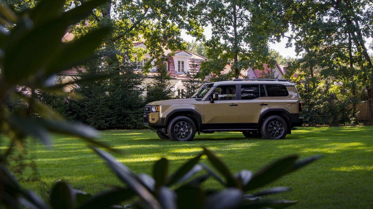 Toyota Land Cruiser 250