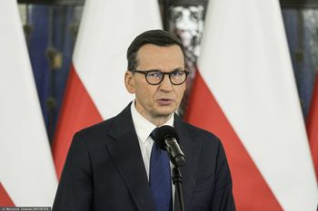 Rozłam w PiS. Morawiecki podał liczbę towarzyszących mu posłów