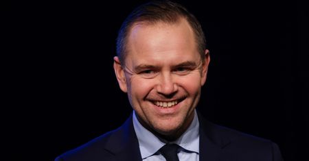PKW publikuje komunikat. Na liście jest komitet Nawrockiego