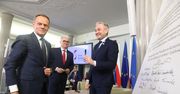 "Tusk zaakceptował". Biedroń odkrywa karty ws. ministerstw