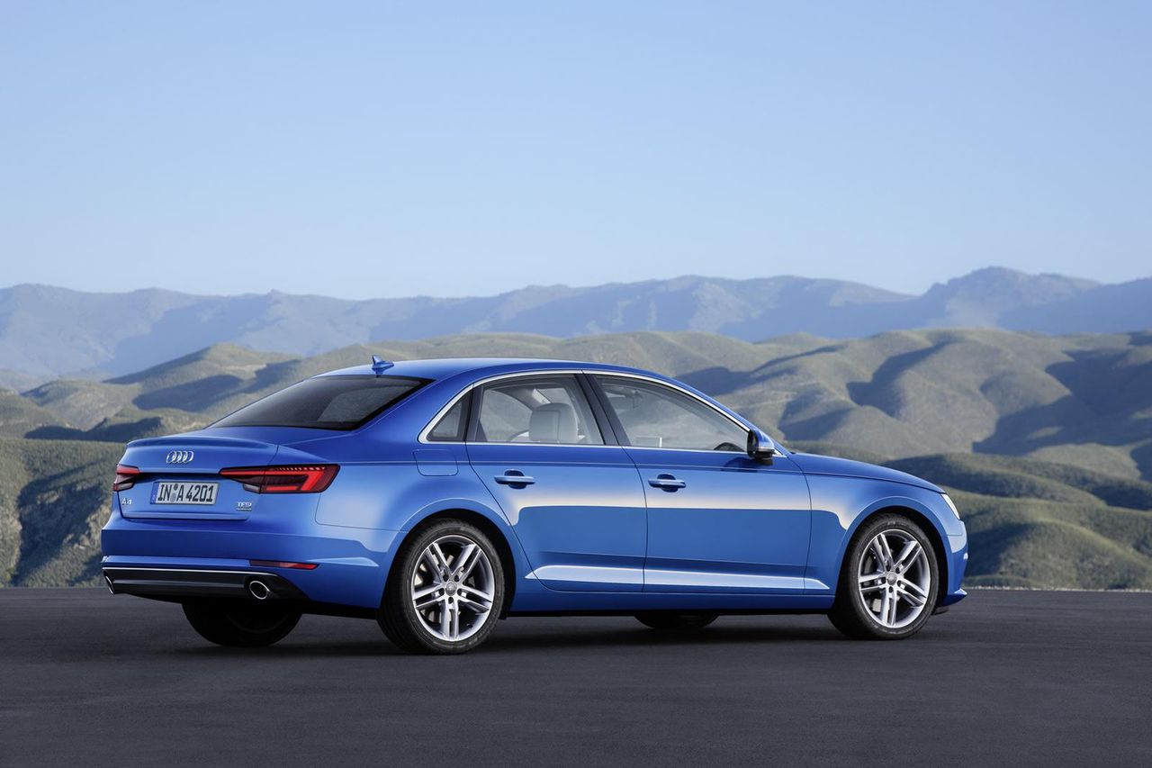 Nowe Audi A4 (2015) w obszernej galerii producenta