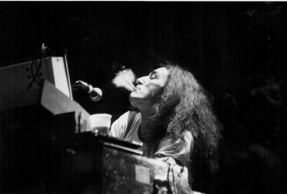 Ken Hensley w 1972 roku