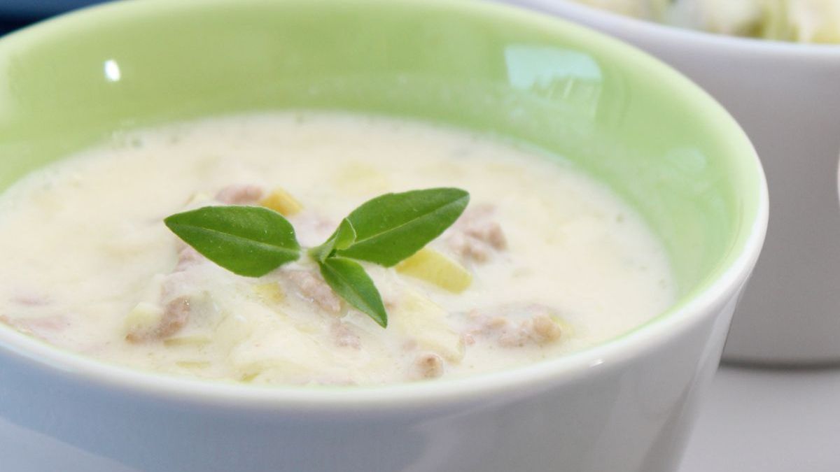 Niemiecka zupa serowa przyjemnie rozgrzewa po zimowym spacerze