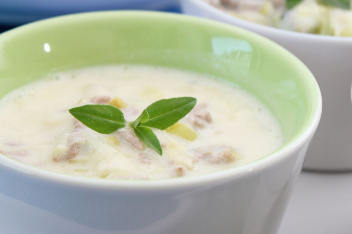 German cheese and leek soup: A hearty embrace for dinner