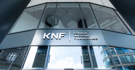 KNF obniżyła bufor na ryzyko kredytów walutowych BOŚ Banku do 0,50 pkt proc.
