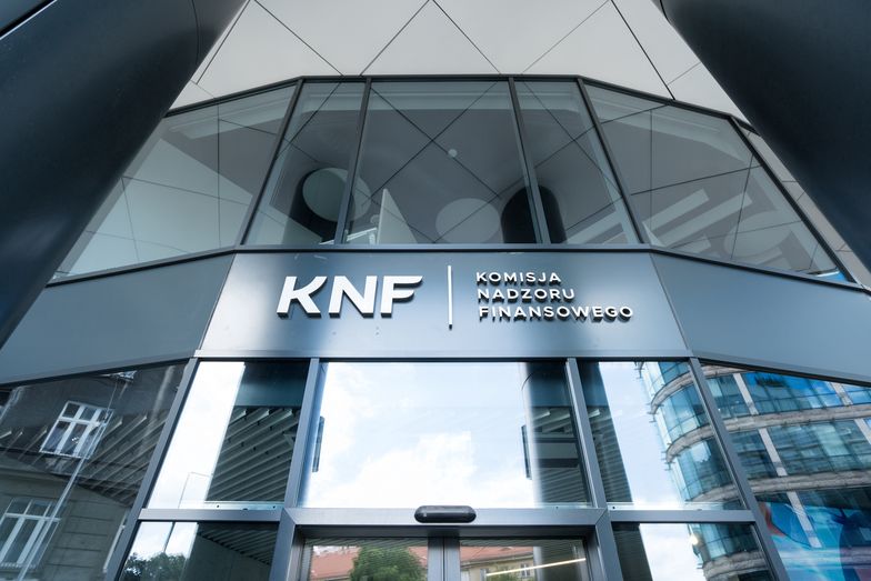 KNF obniżyła bufor na ryzyko kredytów walutowych BOŚ Banku do 0,50 pkt proc. 