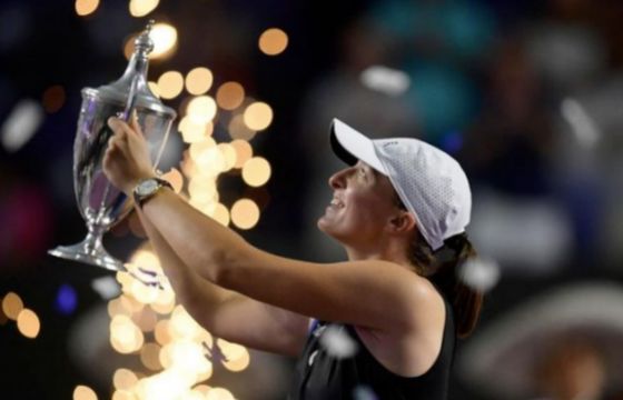 Eurosport bije rekordy oglądalności. Tylu widzów śledzi Igę Świątek