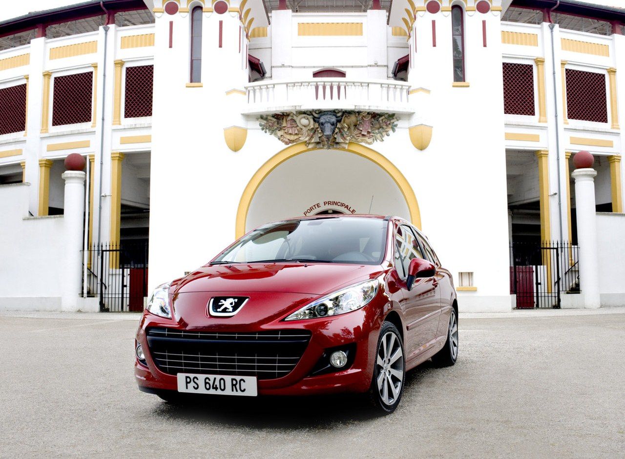 Hot hatch, czyli małe jest piękne i szybkie [galeria] 6
