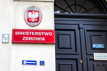 Polacy żyją krócej niż inni Europejczycy. MZ ma plan, jak to naprawić