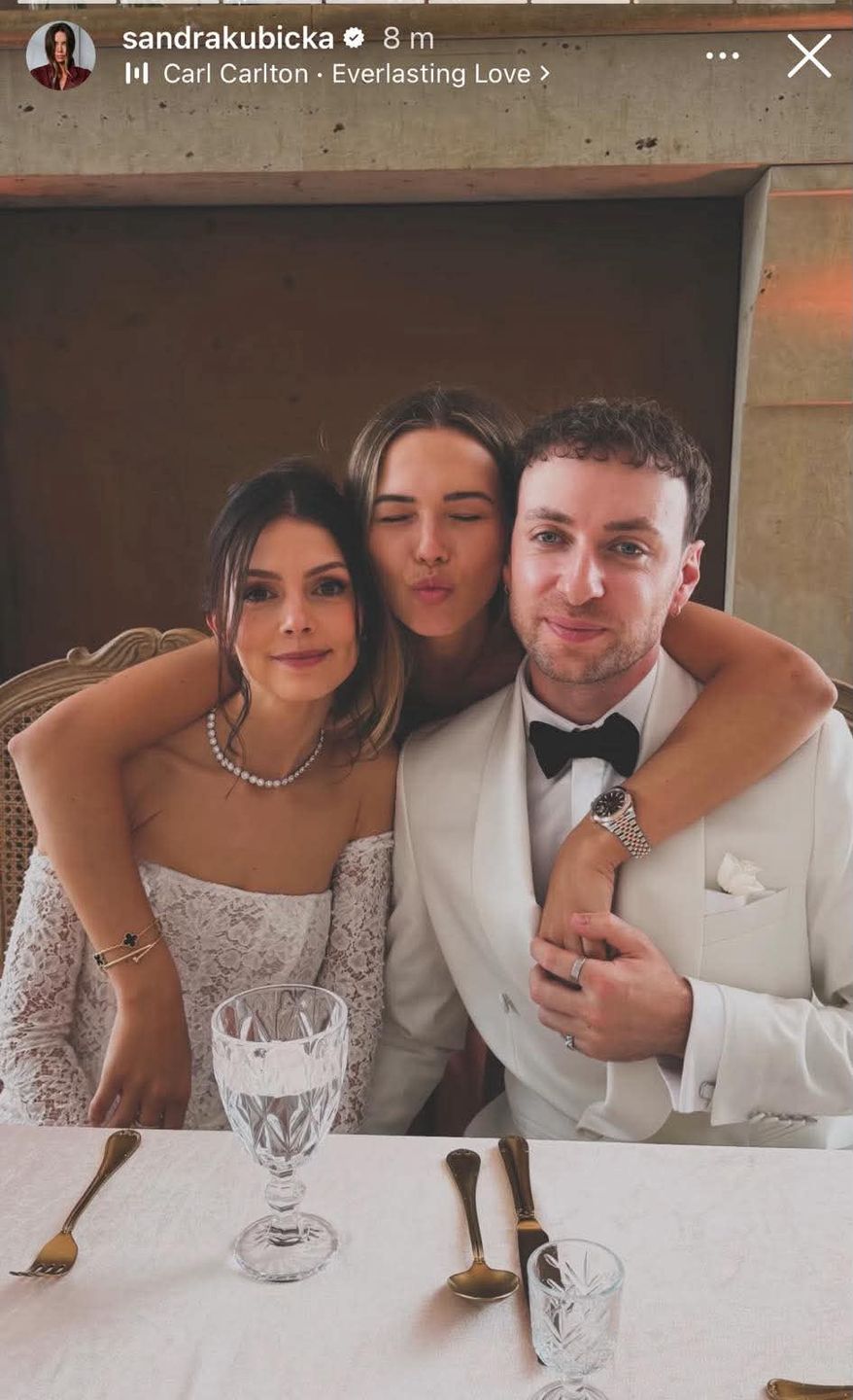 Sandra Kubicka z nowym chłopakiem na weselu