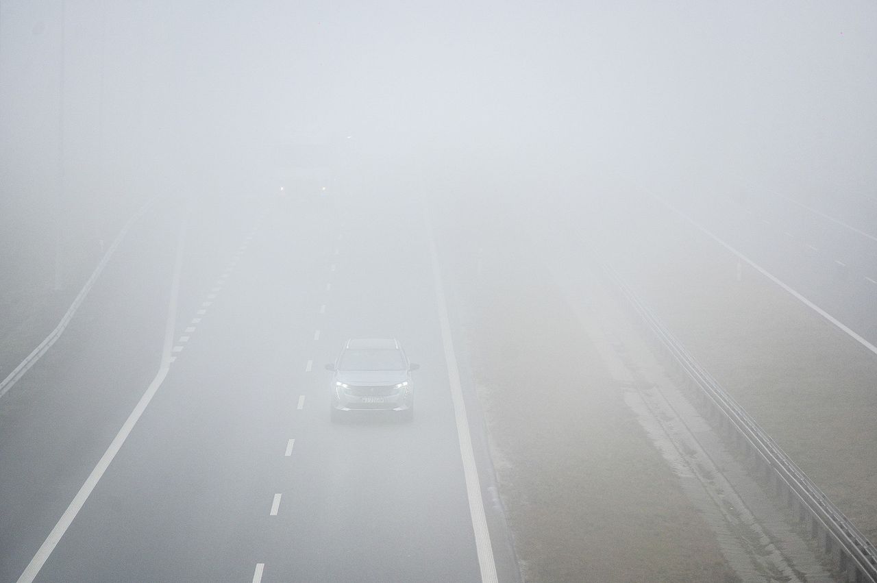 Śląskie: Uwaga kierowcy. Gęsta mgła na A1