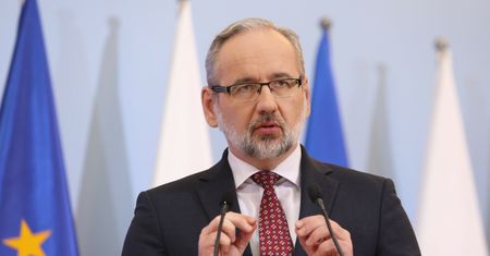 Niedzielski o "początku końca pandemii". Minister o decyzjach ws. restrykcji, padł termin
