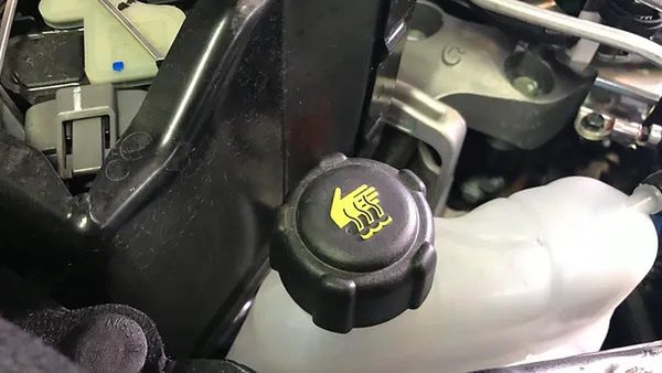 Instalacja LPG po montażu staje się częścią układu chłodzenia