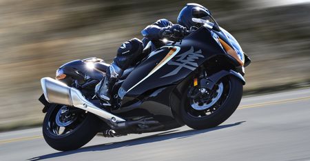 Wiemy, dlaczego nowa Hayabusa jest tak podobna do starej. Suzuki wyjaśniło