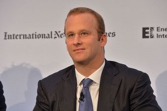 Ekspert żegna rosyjską ropę i sugeruje, że surowiec będzie towarem luksusowym. Prognoza cen szokuje