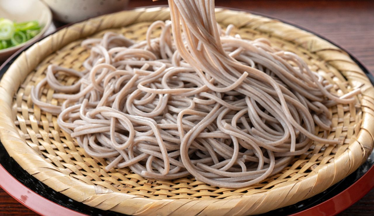 Konkurencja dla włoskiego spaghetti? Sięgnij po ten makaron, a łatwiej zrzucisz zbędne kilogramy