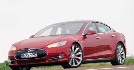 Tesla inwestuje na rynku chińskim