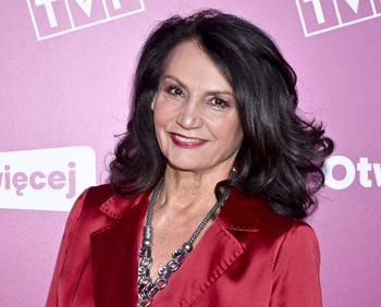 Ciężko oderwać wzrok. Stylizacja Pieczyńskiej to hit dla dojrzałych kobiet