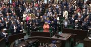 Kaczyński aż wstał, PiS bije brawo. Sejm odrzuca zmianę ws. aborcji