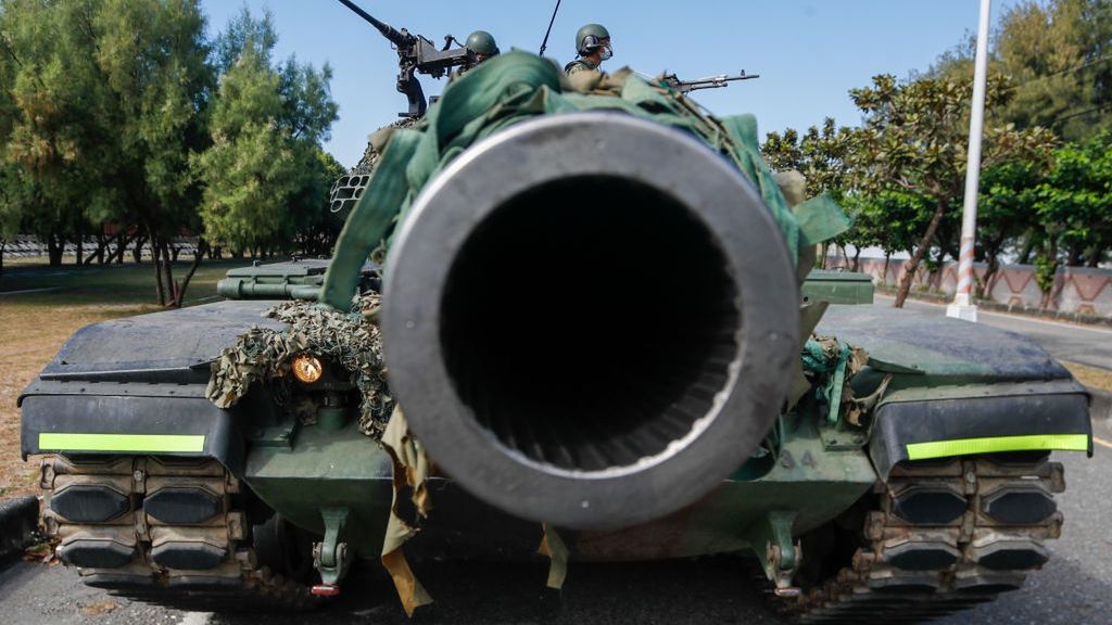 Na zdjęciu czołg armii Tajwanu w trakcie ćwiczeń obronnych przed atakiem Chin