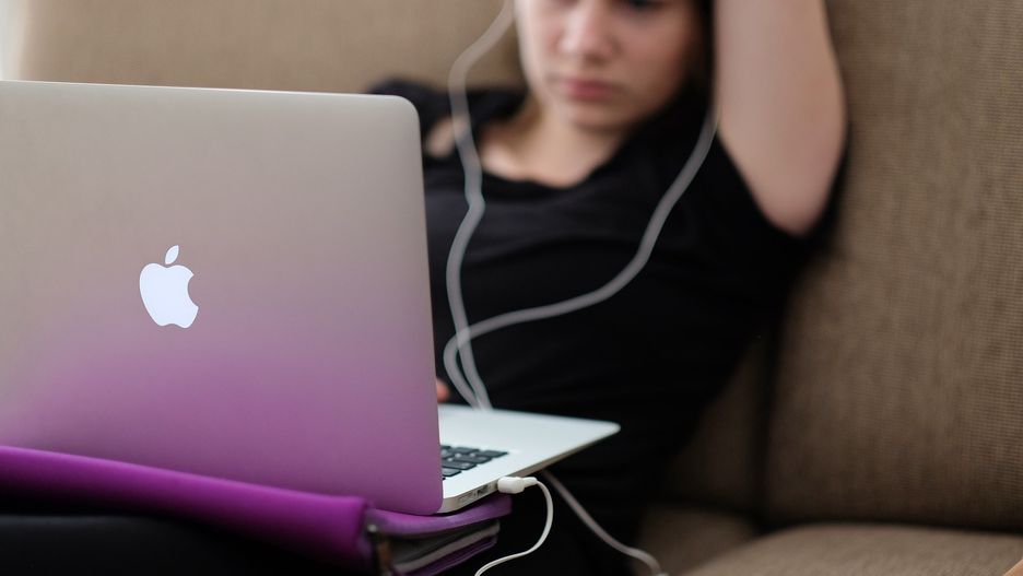 Powstanie rejestr osób, które będą miały dostęp do stron porno