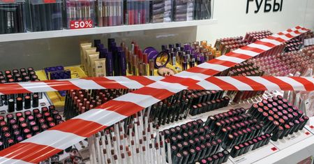 Ma go 76 proc. kosmetyków. Niepokojący raport Greenpeace