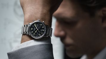 Jak elegancki chronograf zmienił się w zegarek dla pilotów – Glashütte Original Senator Chronograph Navigator