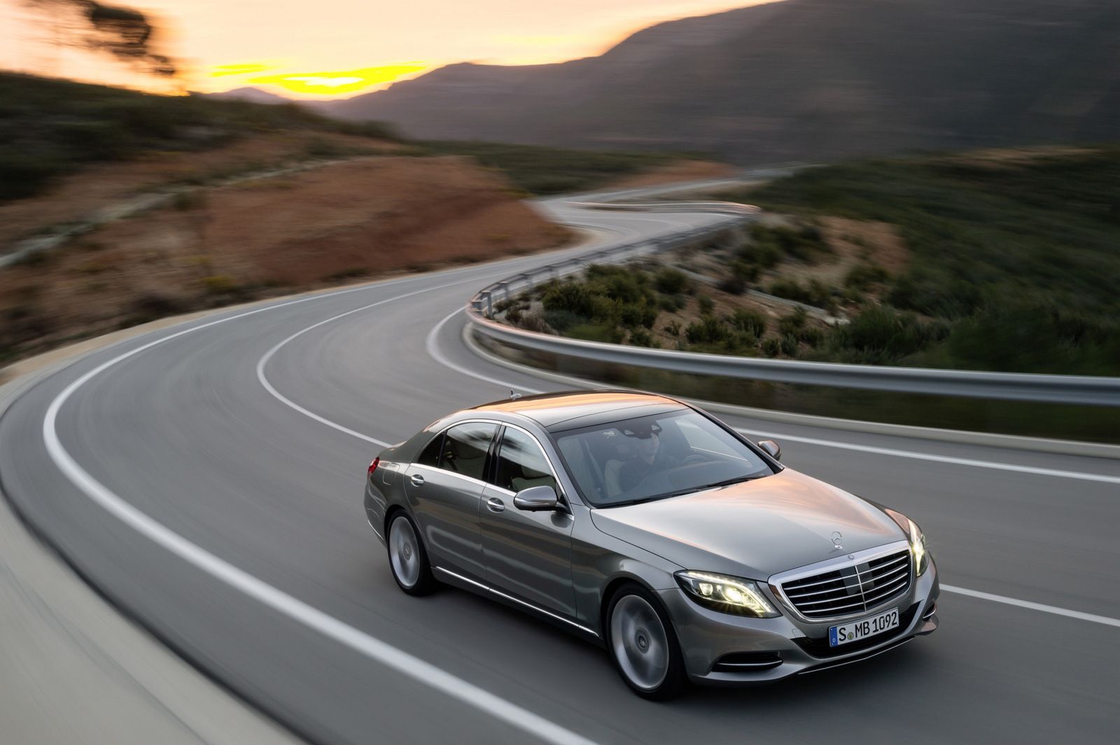 Mercedes-Benz klasy S W222 [galeria] 32